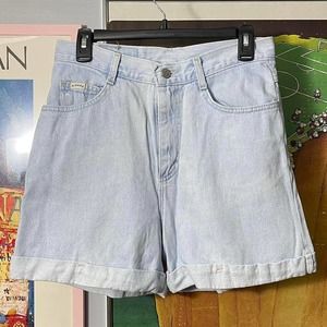 Vintage Cuffed Women’s Lee Riders Jean Shorts - SIZE 12